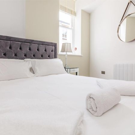 Houndsgate Court, Nottingham Appartement Buitenkant foto